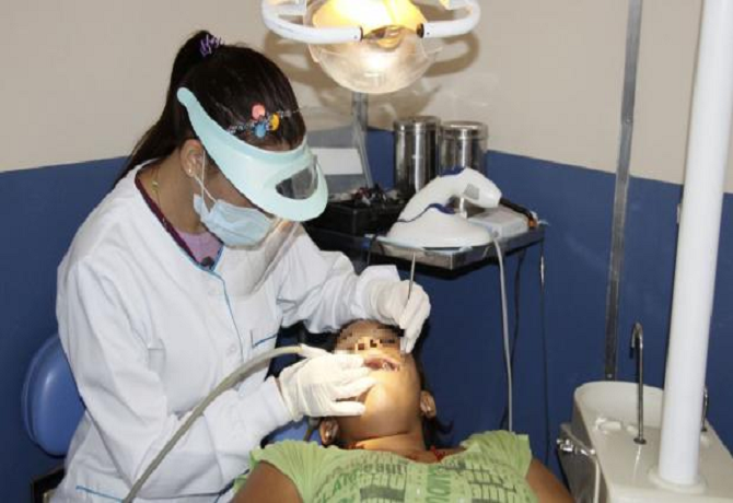 Ministerio de Salud: “El 90.4% de los peruanos tiene caries dental”.