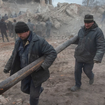 Rusia y Ucrania acuerdan un cese al fuego para evacuar a los civiles