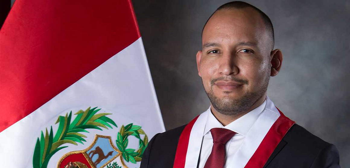 Alejandro Muñante sobre ‘Ley Mordaza’: “Tratan de evitar que se investigue al presidente”